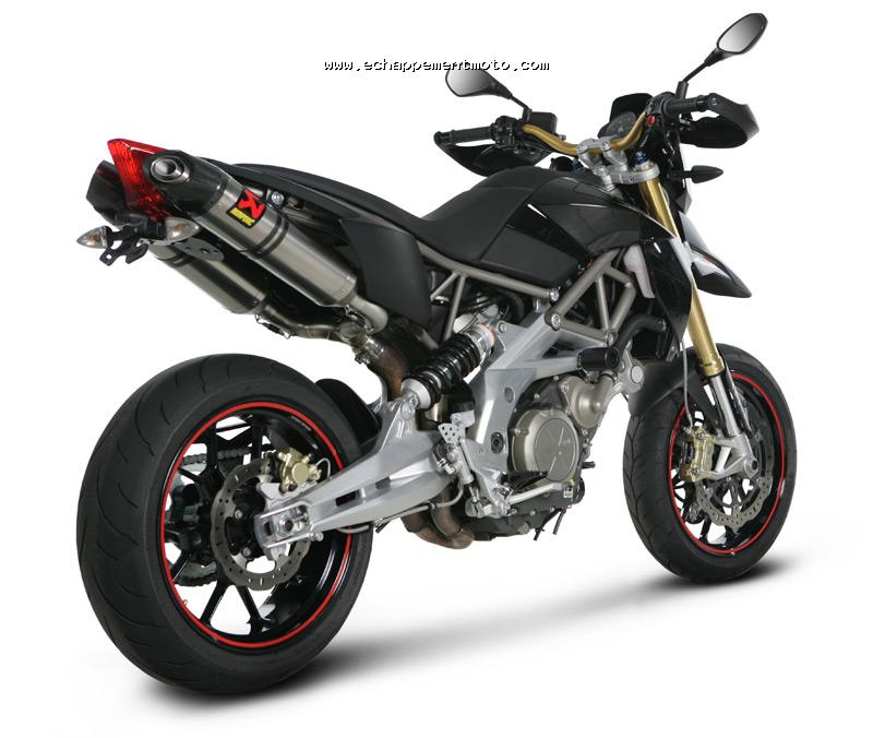 APRILIA DORSODURO AKRAPOVIC ECHAPPEMENT MOTO 2